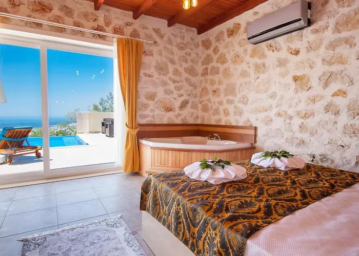 Villa Secluded Private Pool Jakuzzi In Uzumlu Village Kalkan