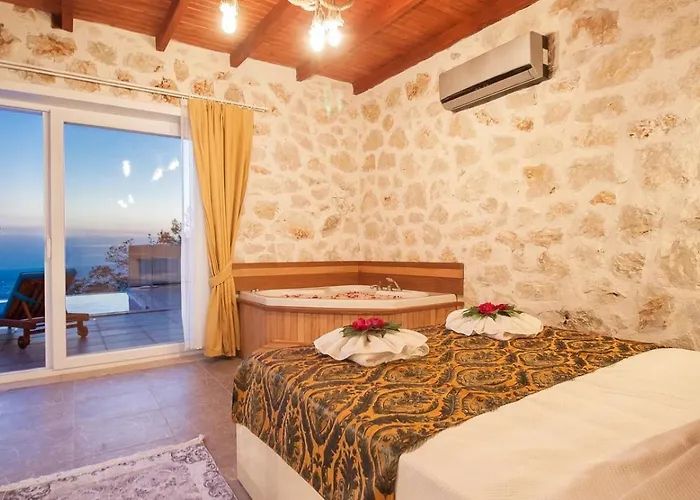 Villa Secluded Private Pool Jakuzzi In Uzumlu Village Kalkan