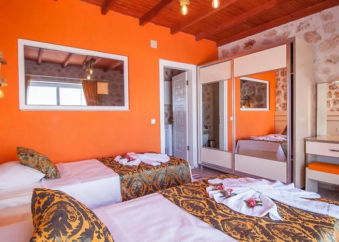 Villa Secluded Private Pool Jakuzzi In Uzumlu Village
