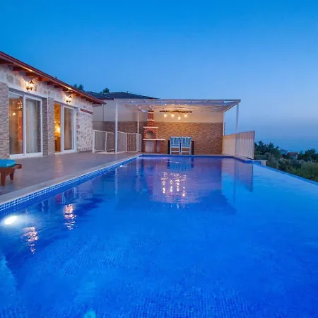 וילה Secluded Private Pool Jakuzzi In Uzumlu Village